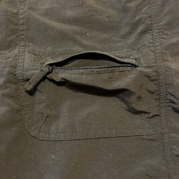 Bimini Bay Outfitters black cargo shorts - Picture 6 of 7
